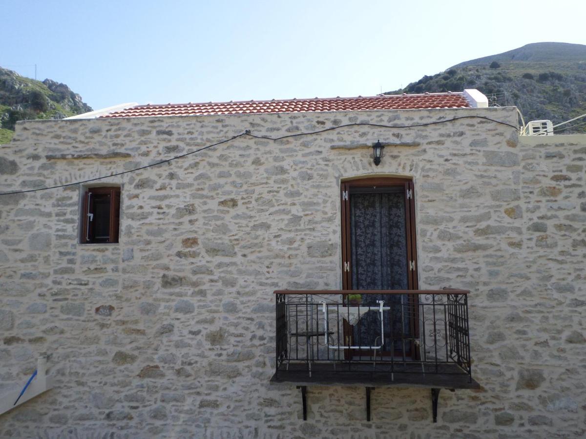Grandma'S House Lägenhet Symi Exteriör bild
